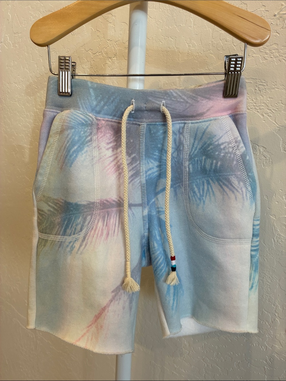 Men's Pastel Palm-Print Swim Shorts